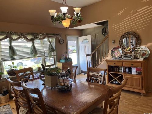 4016 Jean Ave, Bethpage NY  11714-4521 exterior