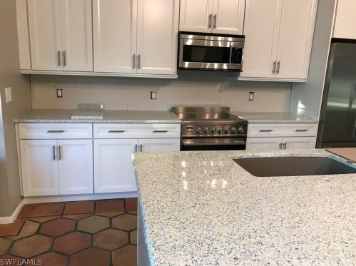 497 Lake Murex Cir, Sanibel, FL 33957-5524