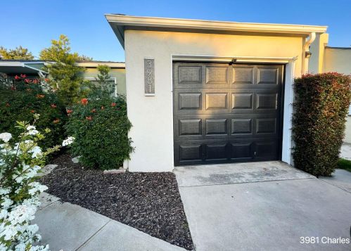 3981 Charles St, La Mesa, CA 91941-7516
