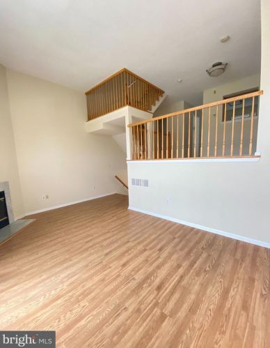 75 Shrewsbury Pl, Princeton NJ  08540-6315 exterior