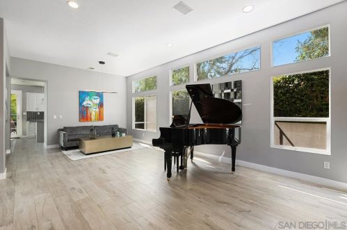 12055 Wooded Vista Ln, San Diego, CA 92128-5241