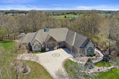 378 Legend View Ct, Wales, WI 53183-9549