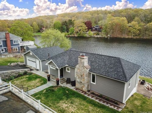 25 Dutchess Dr, Whaley Lake, NY 12531-5247