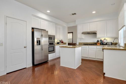 33237 Chert Ln, Wildomar CA  92595-6927 exterior