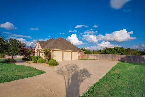 3150 Pelican Way, Midlothian TX  76065-7925 exterior