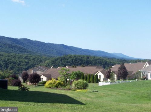 183 Stony Pointe Way, Strasburg, VA 22657-2676