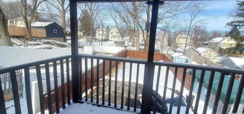 42 Poplar St, Newburgh NY  12550-4042 exterior