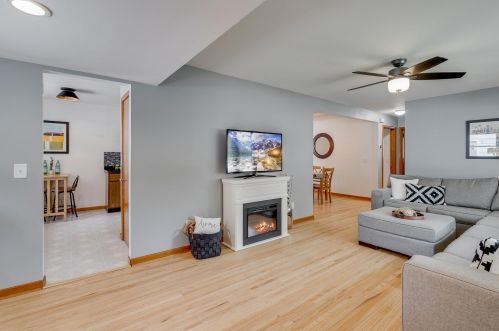 5424 Vera Cruz Ave, Minneapolis, MN 55429-3123