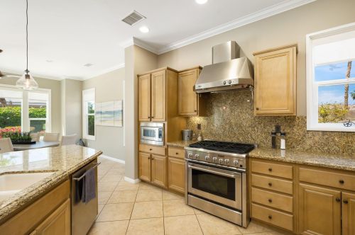 81450 Moonstone Ct, La Quinta CA  92253-8244 exterior