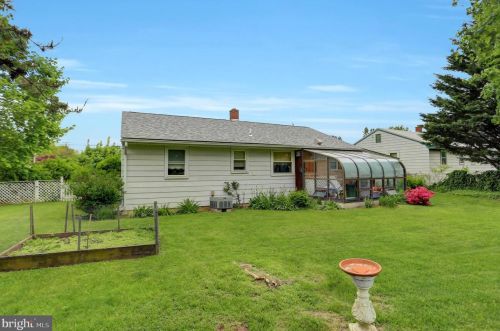 403 Clifton Rd, Lees Cross Roads PA  17257-8901 exterior