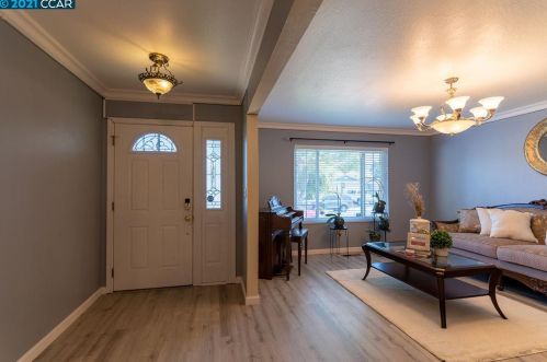 57 Orinda Cir, West Pittsburg, CA 94565-4870