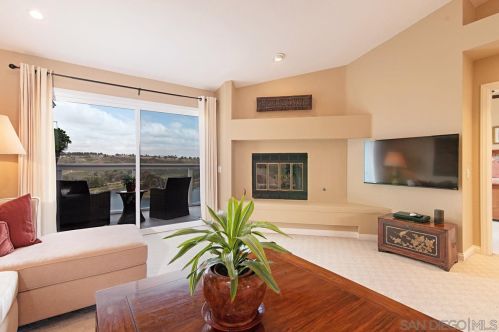 11034 Caminito Vista Pacifica, San Diego CA 92131-3301 exterior