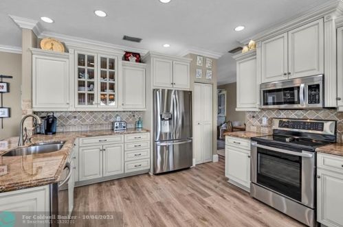 17836 15 Ct, Hollywood FL 33024-4602 exterior