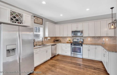 2903 Harrison St, Belmar NJ 07719-4307 exterior