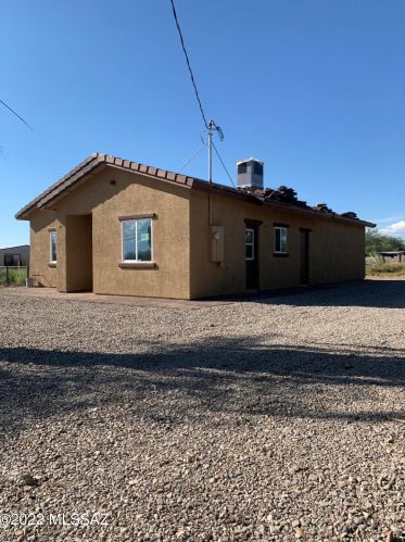 4330 Elvado Rd, Tucson AZ  85746-9355 exterior