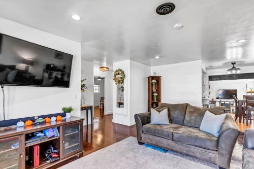 924 Bucky Ln, National City CA  91950-1406 exterior