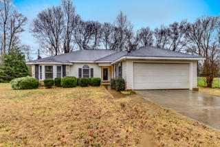 14390 Gentry Dr, Tuscaloosa, AL 35405-8907