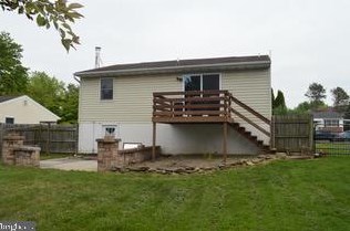 588 Spring Ave, Hanover, PA 17331-2735
