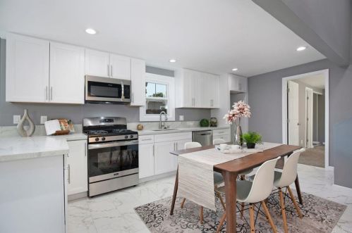 4762 Castle Ave, San Diego CA  92105-2913 exterior