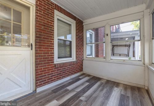 323 Billingsport Rd, West Deptford, NJ 08066-2238