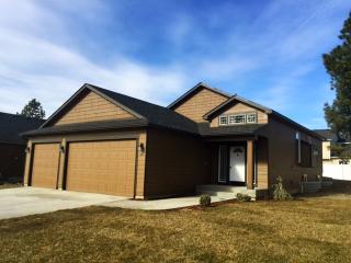 815 Cooper Ln, Colbert, WA 99005-9820