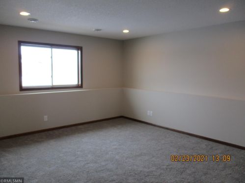 1025 45th Ave, Saint Cloud MN  56304-4667 exterior