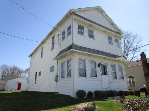 1575 Ridge Ave, Hermitage, PA 16150-1066