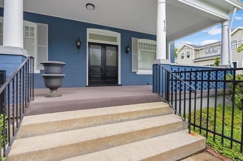 413 Peebles St, Sewickley, PA 15143-1825