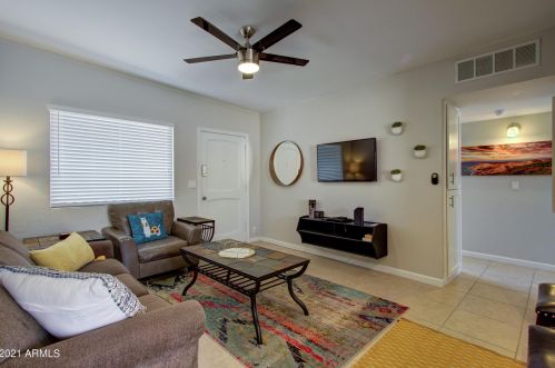 788 Flint St, Chandler, AZ 85225-4731