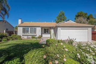 18801 Wyandotte St, Los Angeles, CA 91335-2733
