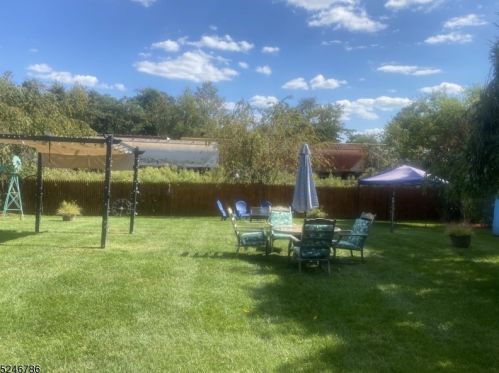 228 Camplain Rd, Manville NJ  08835-1406 exterior