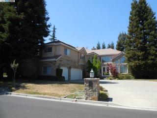 3880 Deer Trail Ln, Danville, CA 94506-6026