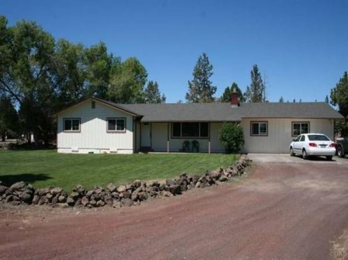 63215 Cimarron Dr, Bend, OR 97701-8041