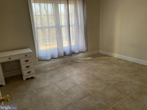 8715 Bitterroot Ct, Lorton VA  22079-5625 exterior