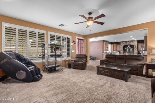 18238 Lisbon Ln, Sun City, AZ 85388-7673