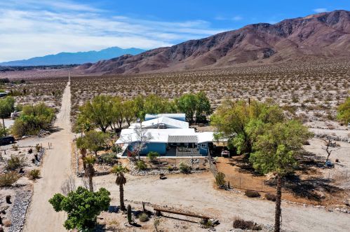 75760 Skyline Dr, Desert Hot Springs, CA 92241-8810