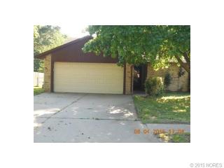 1701 East Dr, Bartlesville, OK 74006-7014