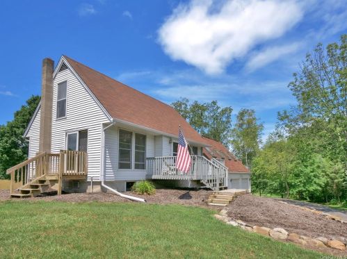 5 Lower Rd, Westtown, NY 10998-4108