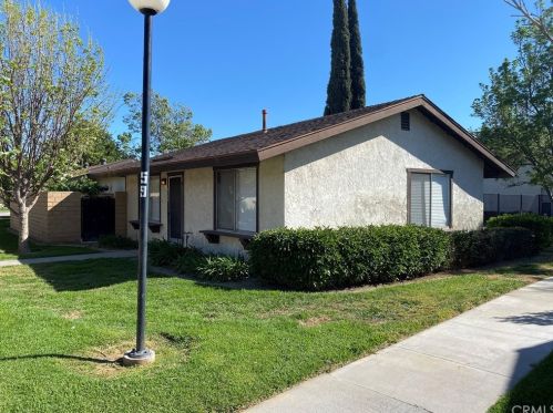 9146 Delano Dr, Riverside, CA 92503-3261