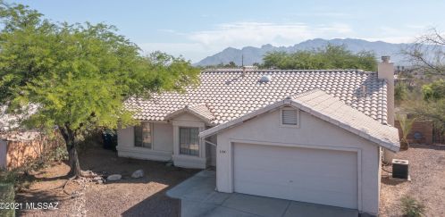 2184 Saddlewood Ranch Dr, Tucson, AZ 85745-3579