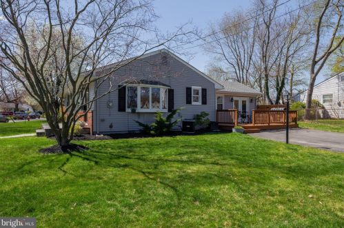 6 Indian Queen Ln, Lumberton Township NJ  08048-3024 exterior