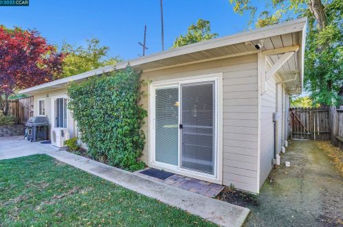 3104 San Ramon Rd, Concord CA  94519-2227 exterior
