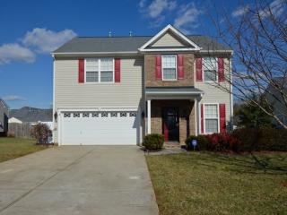 118 Carson Farms Dr, Burlington, NC 27215-9307