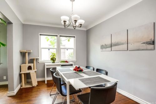 304 Sloan Ave, Compton CA  90221-3351 exterior