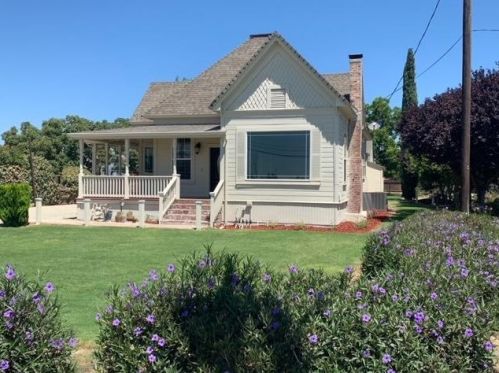 443 Hills Ferry Rd, Newman, CA 95360-9701