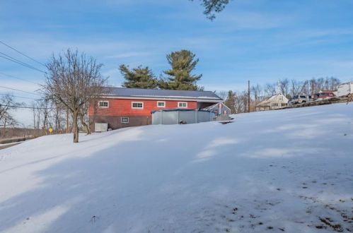1016 Jefferson St, South Connellsville, PA 15425-2131