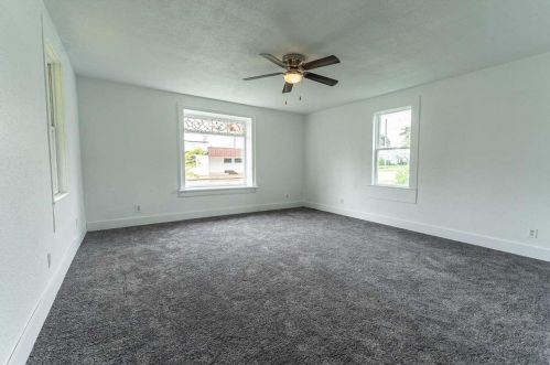 1517 Mclean Ave, Tomah, WI 54660-2529