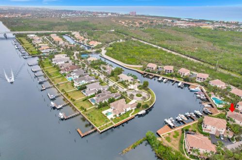 13483 Treasure Cove Cir, West Palm Beach, FL 33408-2107