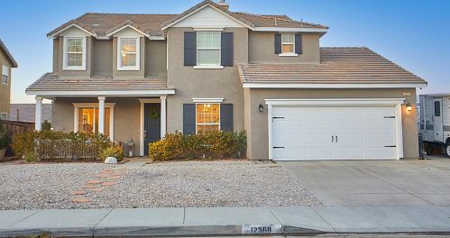 12368 Domingo Dr, Victorville, CA 92392-4810