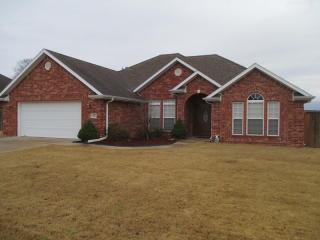 237 Briarhill Dr, Fayetteville, AR 72730-8641
